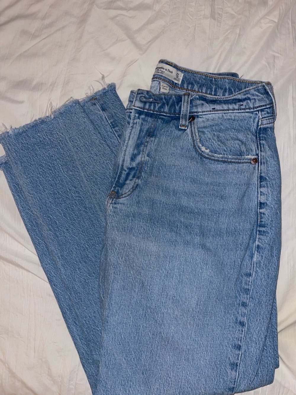 Abercrombie & Fitch Curve Love Low rise Baggy Jeans - Light Wash